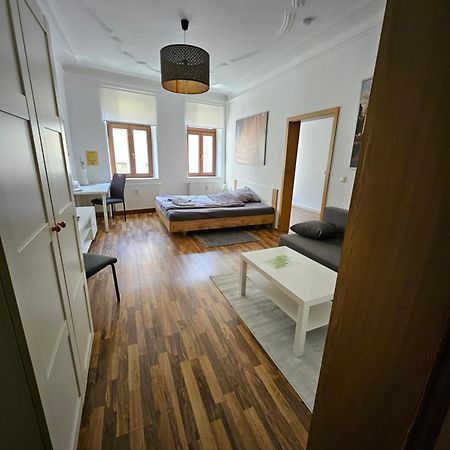 Ferienwohnung Apartment In Zittauer Stadtzentrum Innenstadt Innenring Top Lage - Wohnen Auf Zeit In Zittau - 1 Raum Wohnung מראה חיצוני תמונה