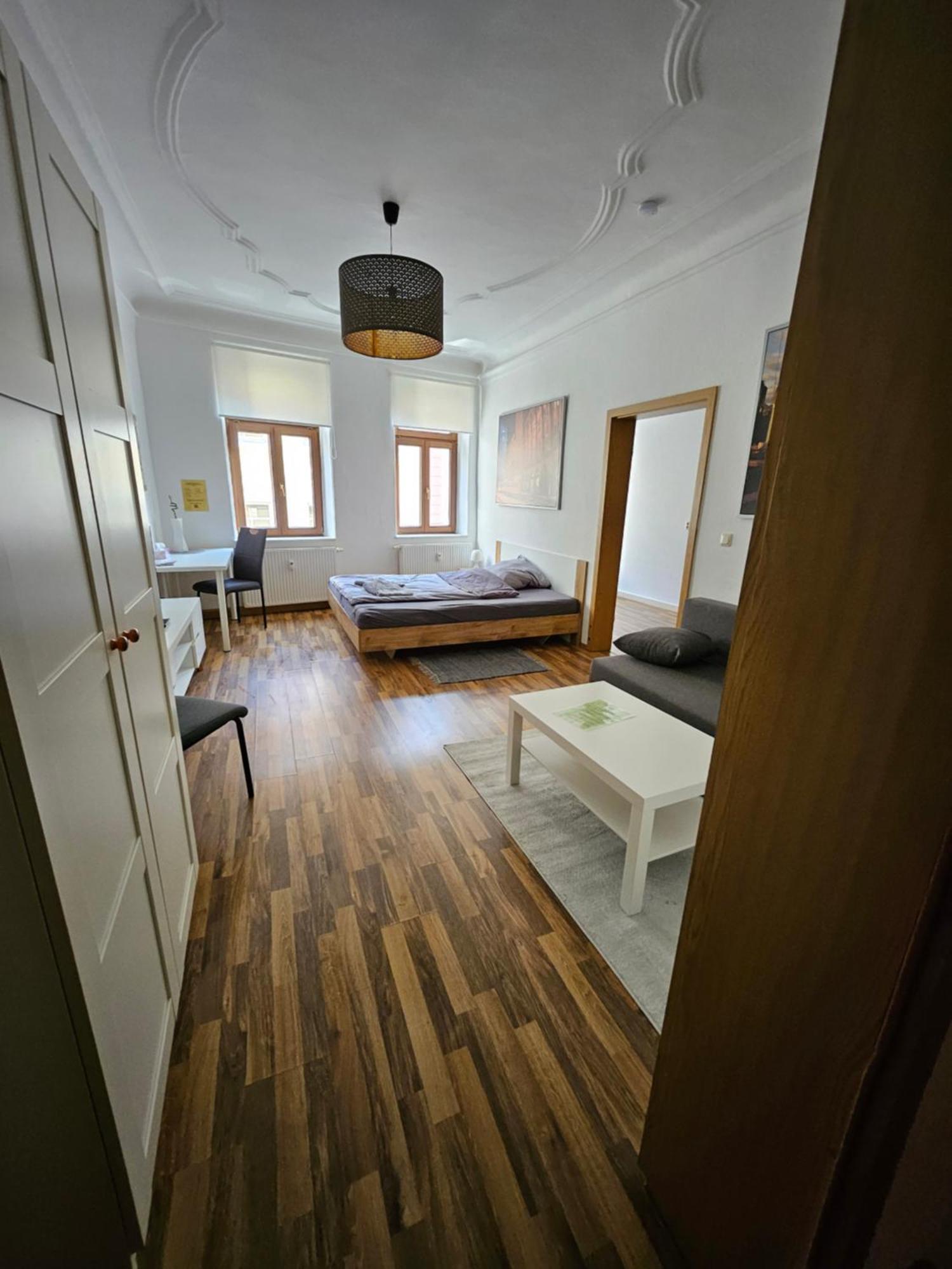 Ferienwohnung Apartment In Zittauer Stadtzentrum Innenstadt Innenring Top Lage - Wohnen Auf Zeit In Zittau - 1 Raum Wohnung מראה חיצוני תמונה